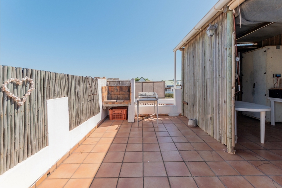 3 Bedroom Property for Sale in Skiathos Western Cape